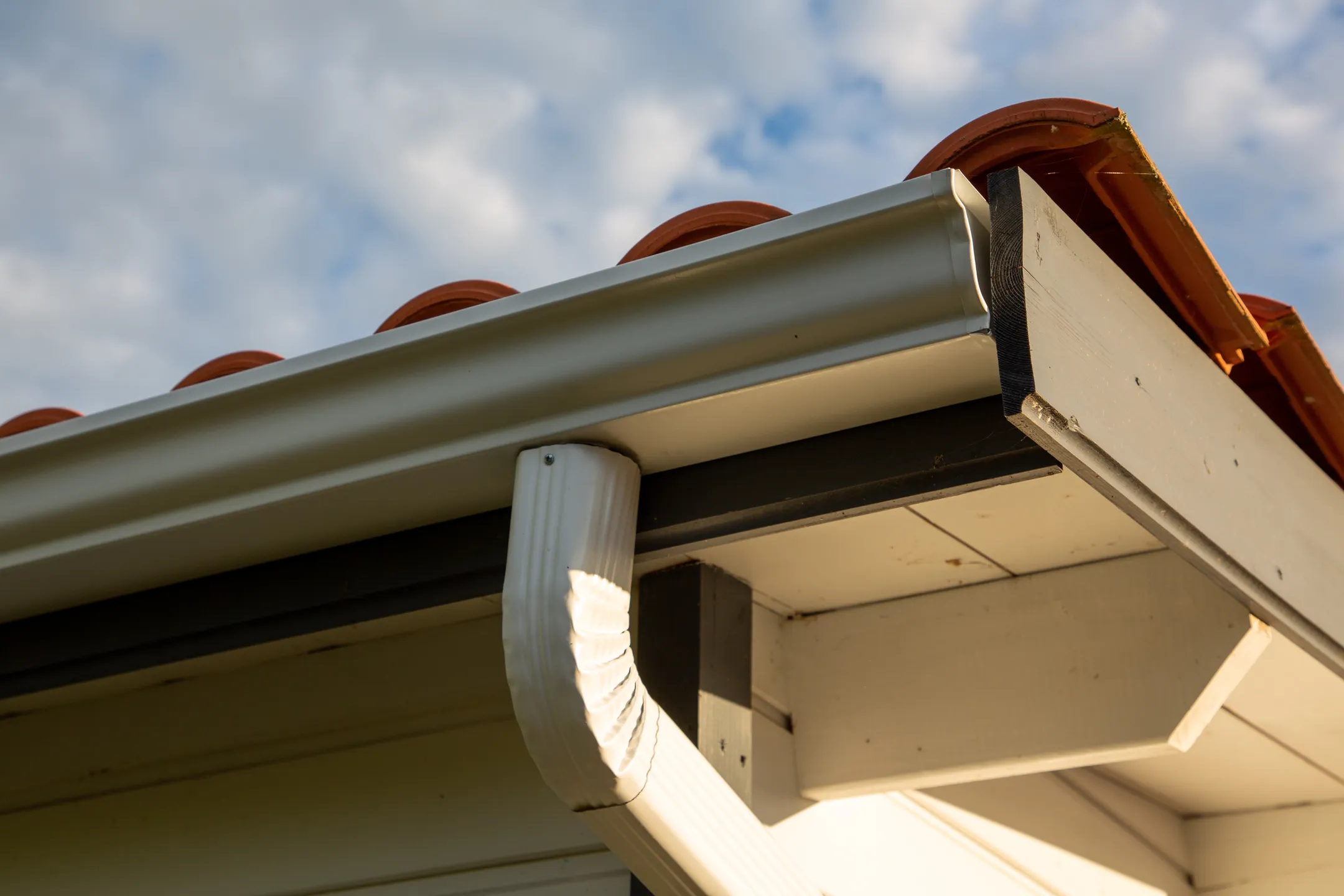 seamless aluminum gutters