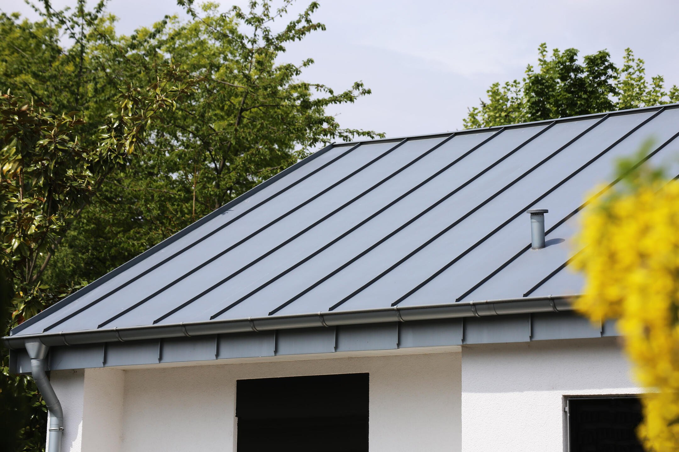 energy efficient roofing-standing seam metal roof